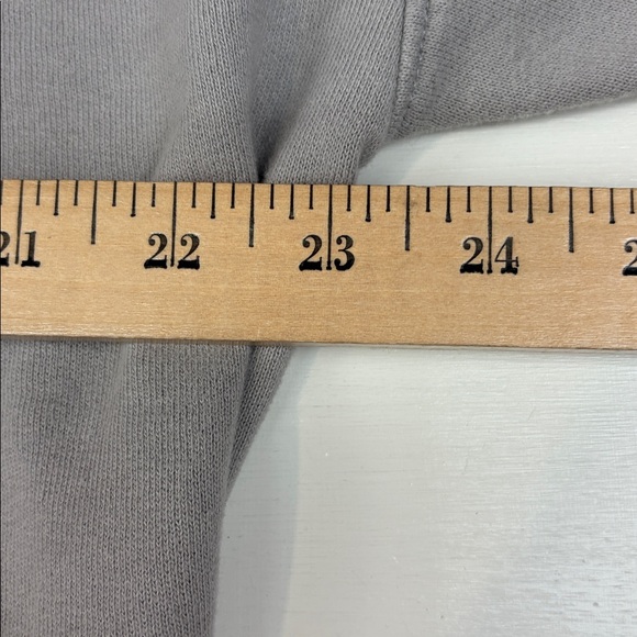 Abercrombie & Fitch Gray Sweatshirt - Picture 5 of 8